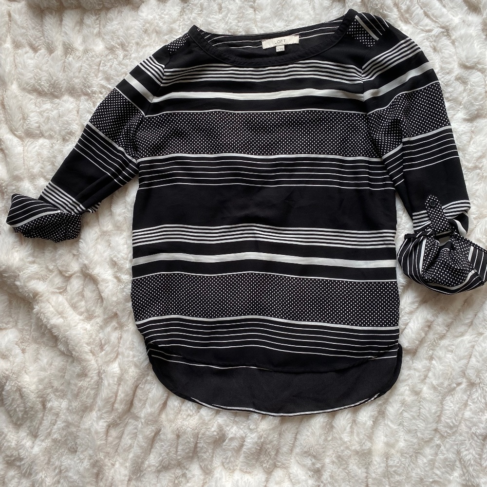 LOFT Blouse Size Medium